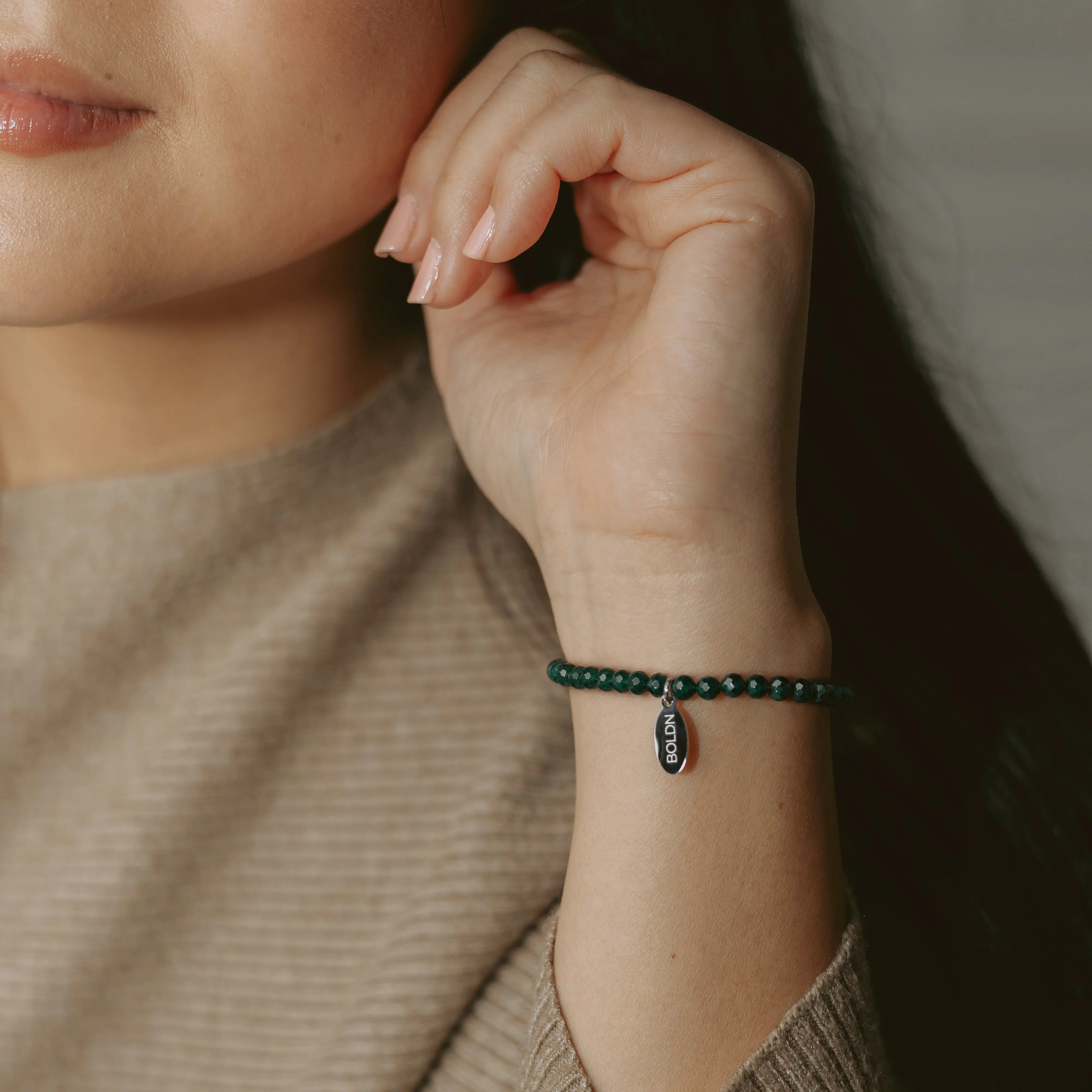 Green Chalcedony Jade Bracelet 4mm (Silver)