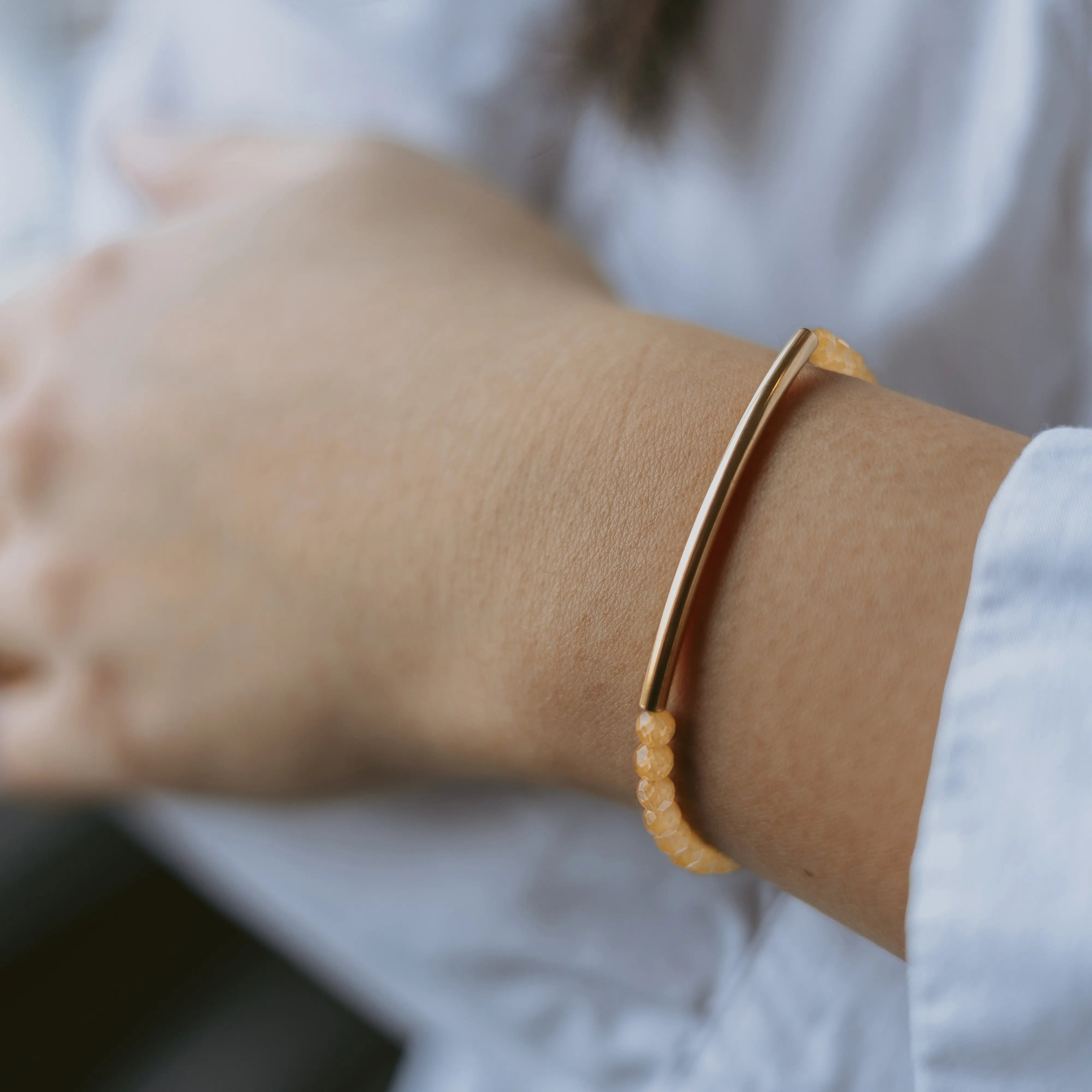 Calcite Bracelet 4mm (Gold)